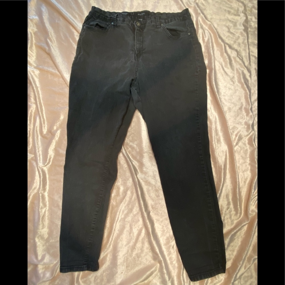 Nine West Plus Black Jeans (Buy 3 for $10)